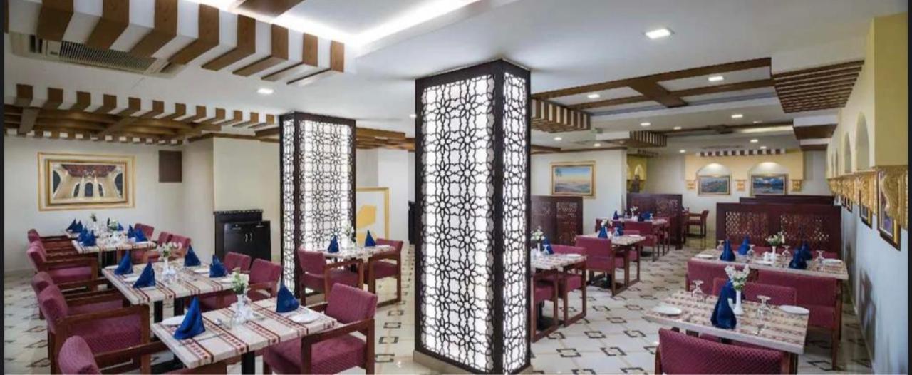 Al Manaf Hotel Suites Maszkat Kültér fotó