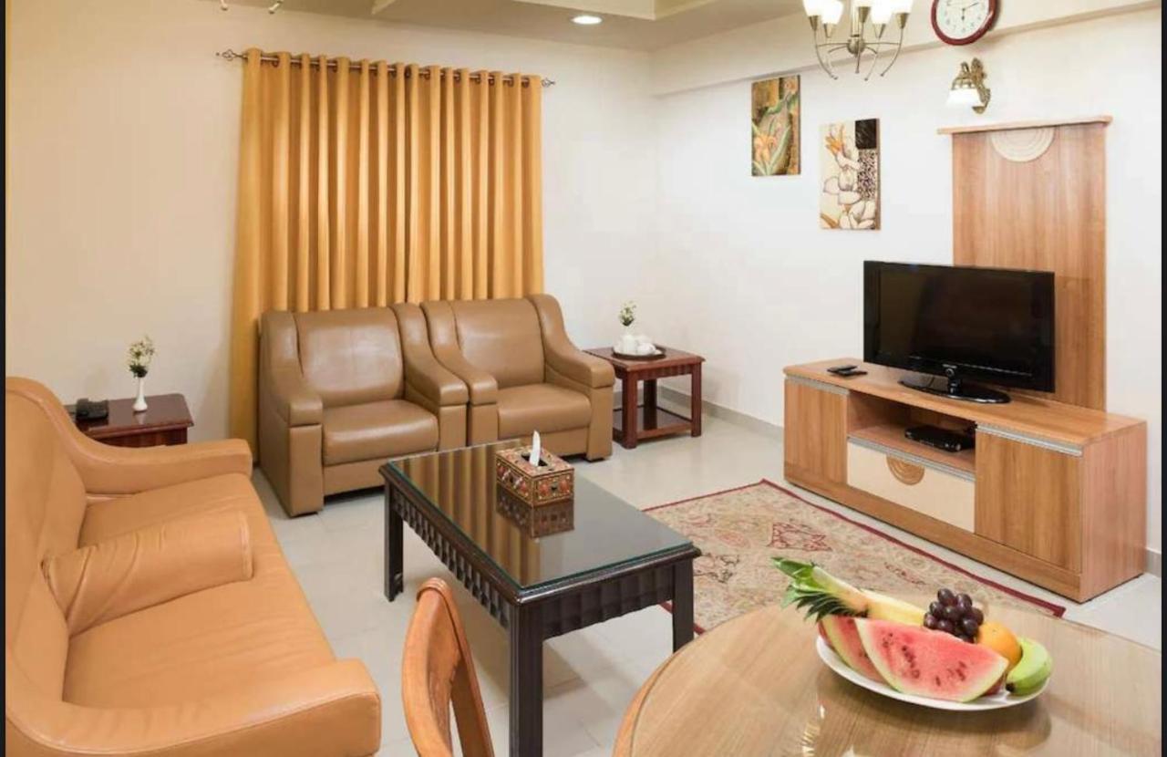 Al Manaf Hotel Suites Maszkat Kültér fotó